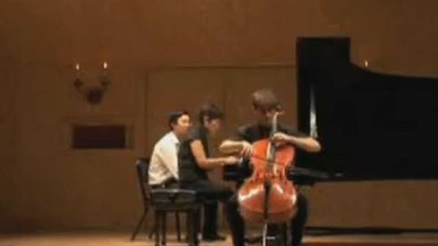 Barber Cello Concerto 2nd mvt смотреть онлайн