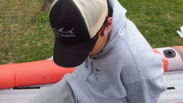 Intex Excursion Pro Inflatable Kayak Full Review (The Best 200$$ Kayak!! Part 1/2) смотреть онлайн