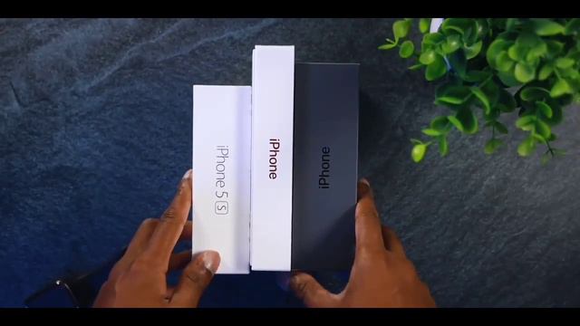 Первый в России Unboxing Apple iPhone 12.Быстрыи Обзор .Нежданчик от Аррle🍏 смотреть онлайн