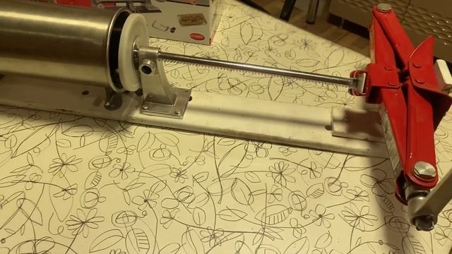 Колбаса из козьего мяса!!! Переделка колбасного шприца.Заказы смотреть онлайн