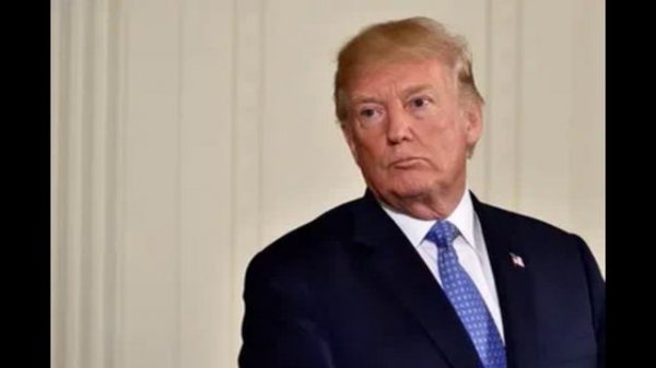 Les États-Unis considèrent la Russie comme un adversaire.