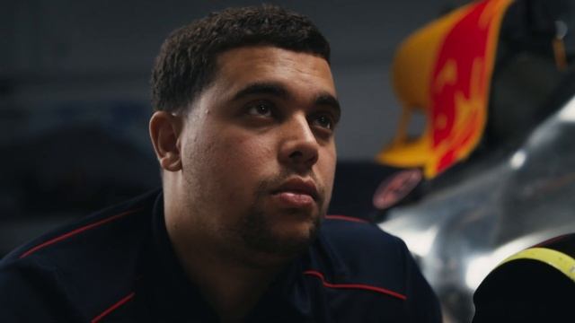 What's a Blockchain? – Tezos x Oracle Red Bull Racing смотреть онлайн