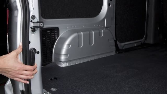 2018 Nissan NV200 - Back Doors смотреть онлайн