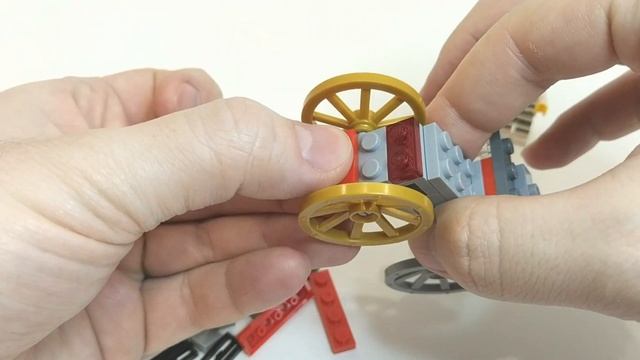 Собираем необычную машинку из кубиков Лего классик. Лего самоделки. Машинки. LEGO Classic 10715. смотреть онлайн
