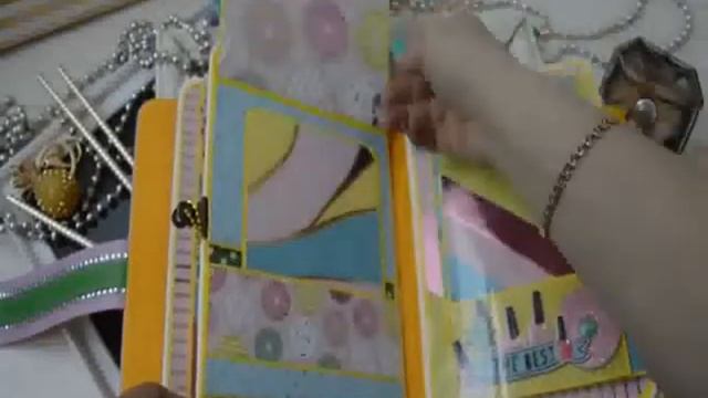 Интерактивный читательский дневник с элементpop up конструкцией смотреть онлайн