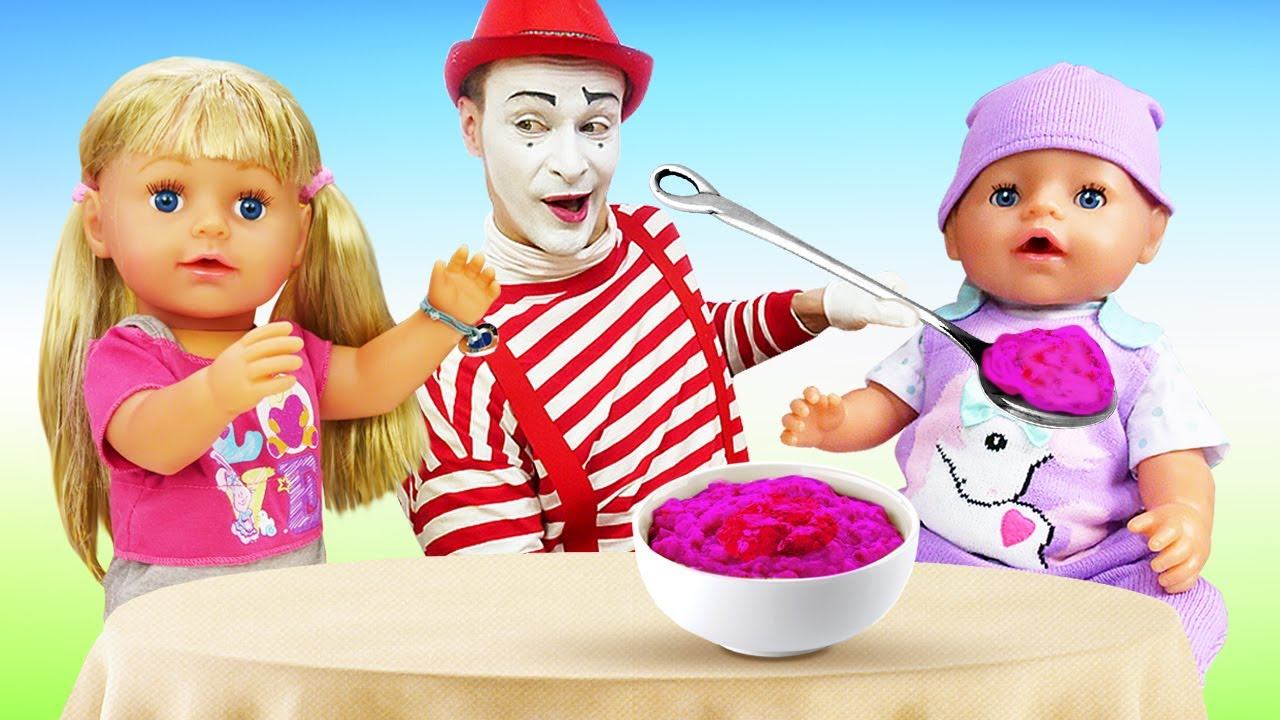 Весёлые игры в куклы - Вкусняшки для БЕБИ БОН! Еда для кукол! - Видео игры Дочки матери с Baby Born смотреть онлайн