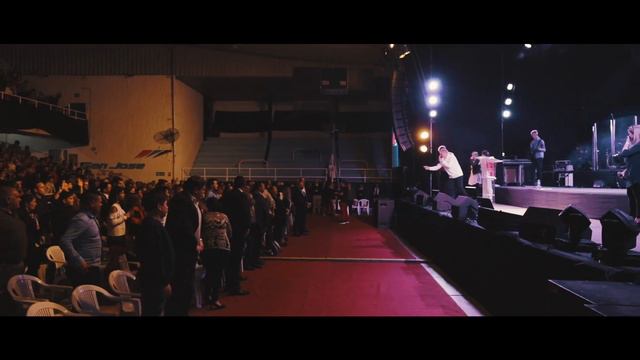 Fire of the Holy Spirit comes upon Paraná, Argentina. смотреть онлайн