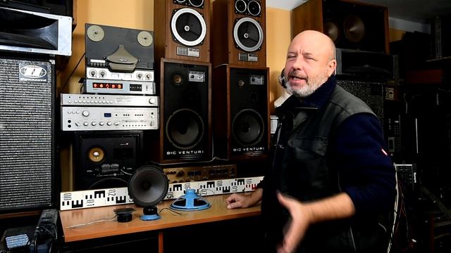 Reproduktory TESLA ARO 687 - TESLA ARV 168 - TESLA 1PF 067 08 Vs TESLA ARS 840 Vs TESLA ARS 1058