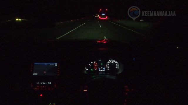 Pajero Sport VS Kijang Innova - Jogging Santuy Autobahn Van Java - POV Driving Engine & Turbo Sound смотреть онлайн