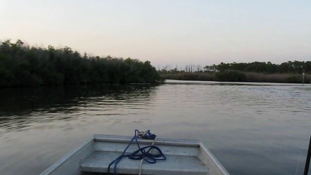 12 foot john boat with Suzuki 6hp DF6 смотреть онлайн