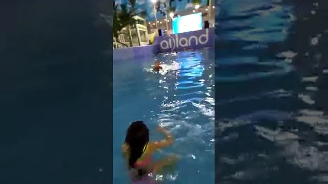 Аквапарка в Астане смотреть онлайн
