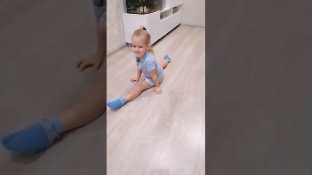 #младшаясестра #гимнастикадети смотреть онлайн