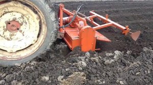 Самодельная фреза на Т-25 с окучником