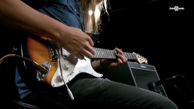 3/4 LA Electric Guitar by Gear4music, Sunburst | Gear4music demo смотреть онлайн