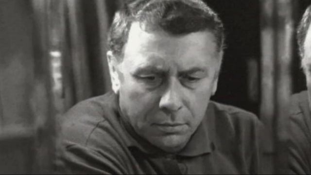 Видеоролик "Анатолий Папанов. От смешного до великого" смотреть онлайн