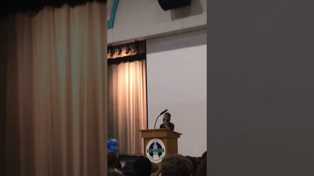 Avi Kaplan singing at my school смотреть онлайн