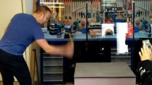тесты столешниц CeraGlass закаленное и сырое стекло под керамикой