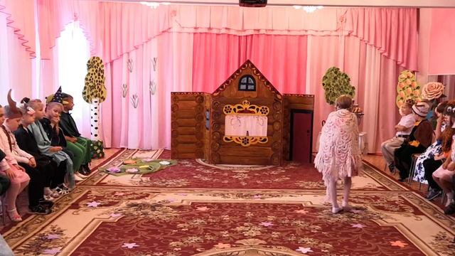 Театрализованное представление "Дюймовочка" смотреть онлайн