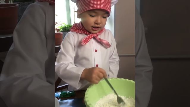 Готовим с Артуриком. ПП торт медовик смотреть онлайн