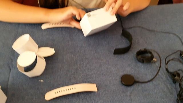 Распаковка. Часы Samsung Galaxy Watch Active смотреть онлайн