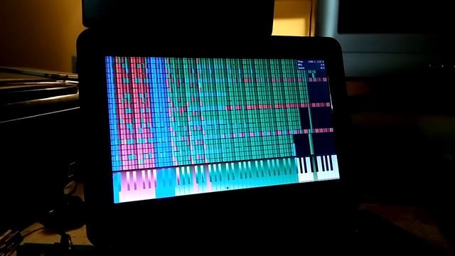 Atom N455 plays Bad Apple!! 5.1 Million смотреть онлайн