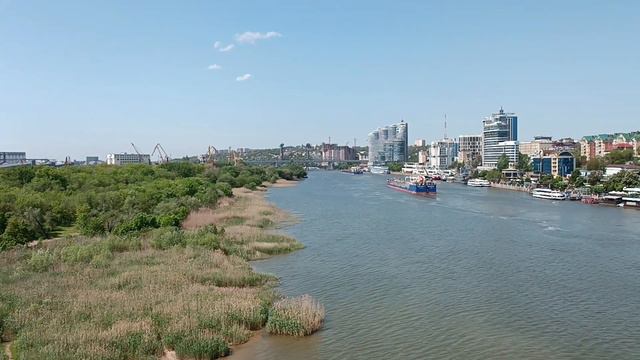 Иду по мосту через реку Дон в Ростове-на-Дону смотреть онлайн