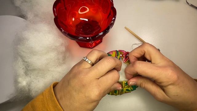 Red Glass Pincushion - Nathalie Lété Fabric - Crystal & Glass Pins смотреть онлайн