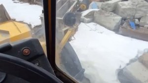 Заводим трактор амкодор после зимнего простоя