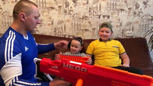 Nerf-РАСПАКОВКА! ОБЗОР И РАСПАКОВКА НОВОГО НЕРФ Mega AccuStrike Series *Thunderhawk* смотреть онлайн