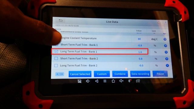 How to Diagnose a Failing Fuel Pump with Fuel Trim data / Pro OBD2 Diagnostic Scanner NOT Required смотреть онлайн