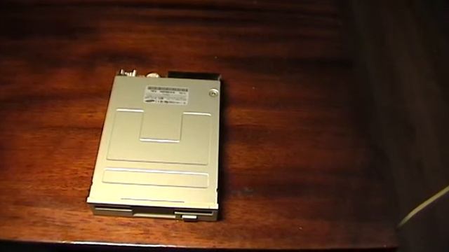 Флопик Samsung Модель SFD-321B