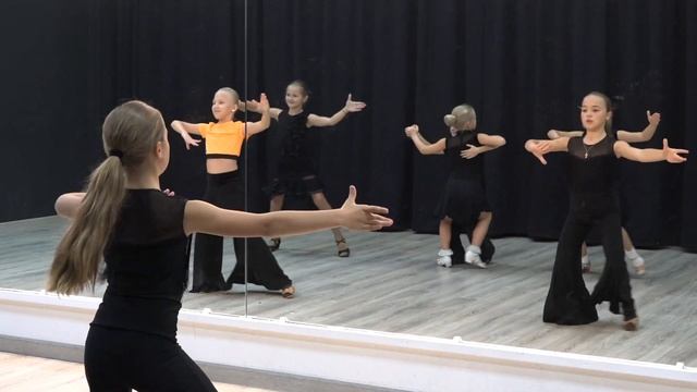 Мастер класс по спортивным бальным танцам смотреть онлайн