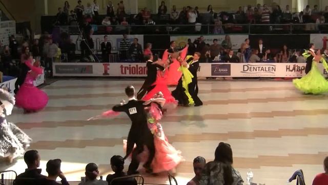 Зеркальная Струя 2013 Венский Вальс смотреть онлайн