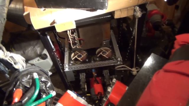 Комната прослушивания Юрия Анатольевича Макарова. Рассказ от Андрей Федорив. смотреть онлайн