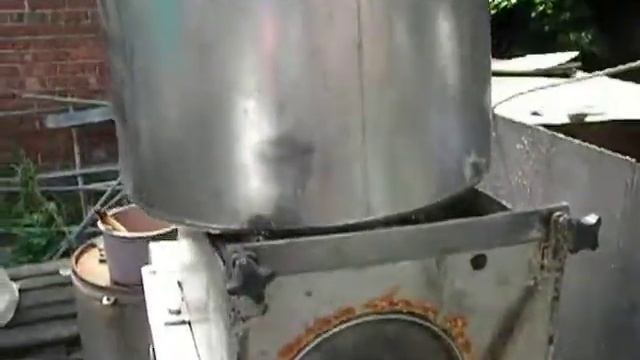 Яблочный сок Адамовка, прямой отжим, тестовый пуск оборудования. смотреть онлайн