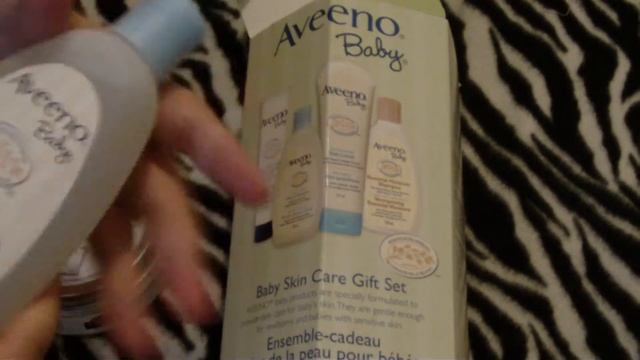 Aveeno Baby Skin Care Gift Set & Tummy Butter смотреть онлайн