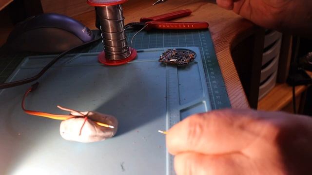 Soldering Tips for lockdown projects смотреть онлайн