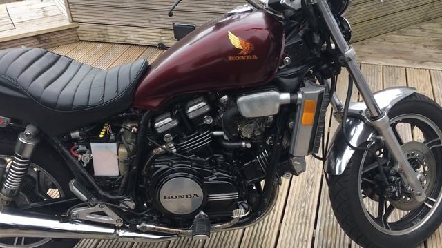 1986 Honda V45 Magna VF750C - time to fix it смотреть онлайн