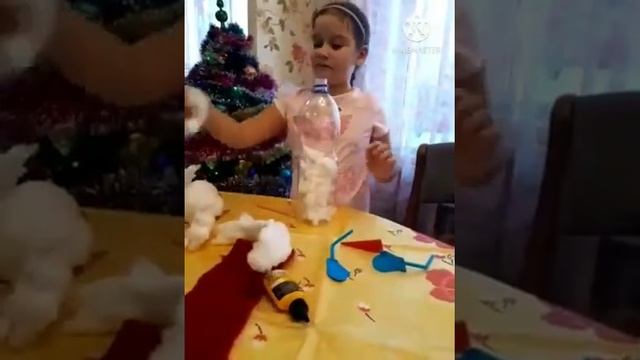 Новогодняя поделка"Снеговик" смотреть онлайн