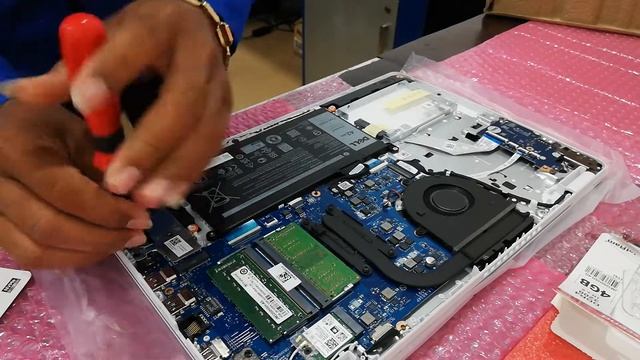 Dell Inspiron 3501 Upgrade Ram & M 2 512GB (2021) смотреть онлайн