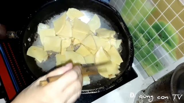 Thịt Chân Giò Luộc Chấm Mắm Tôm Chua Không Lo Ngán Bữa Cơm Ngày Hè