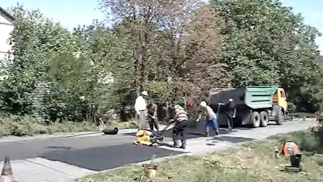 две беды (дураки ремонтируют дороги) смотреть онлайн