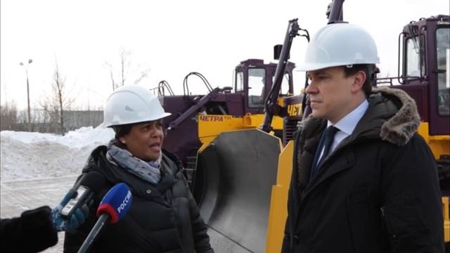 Делегация Посольства Кубы в России на заводе Промтрактор смотреть онлайн