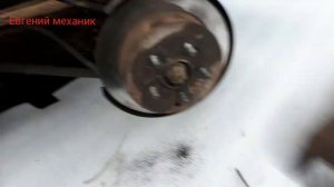 Как поменять задние тормозные диски и колодки на Хендай Туксон (подробный обзор)