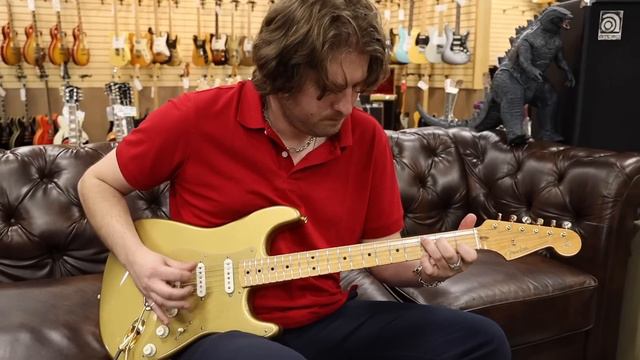 Guitar of the Day: 1988 Fender Custom Shop Homer Haynes HLE '57 Stratocaster | Norman's Rare Guitar смотреть онлайн