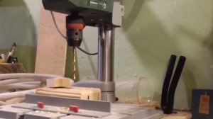 Стул для гитариста.