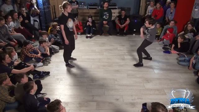 TOP 8 | HIP HOP BATTLES 1x1 beginners | DVINA DANCE FEST смотреть онлайн