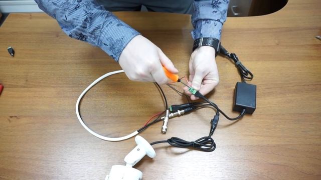 Как подключить камеру видеонаблюдения к видеорегистратору. Видеонаблюдение своими руками. смотреть онлайн