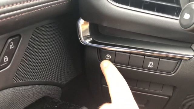 Jacob, 2019 Mazda 3 GS AWD Jet Black смотреть онлайн