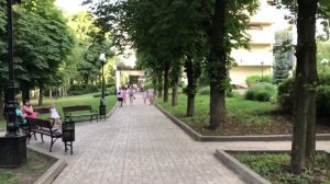 А как оно в Донецком аквапарке "Аквасфера" отдыхать,на водных горках?